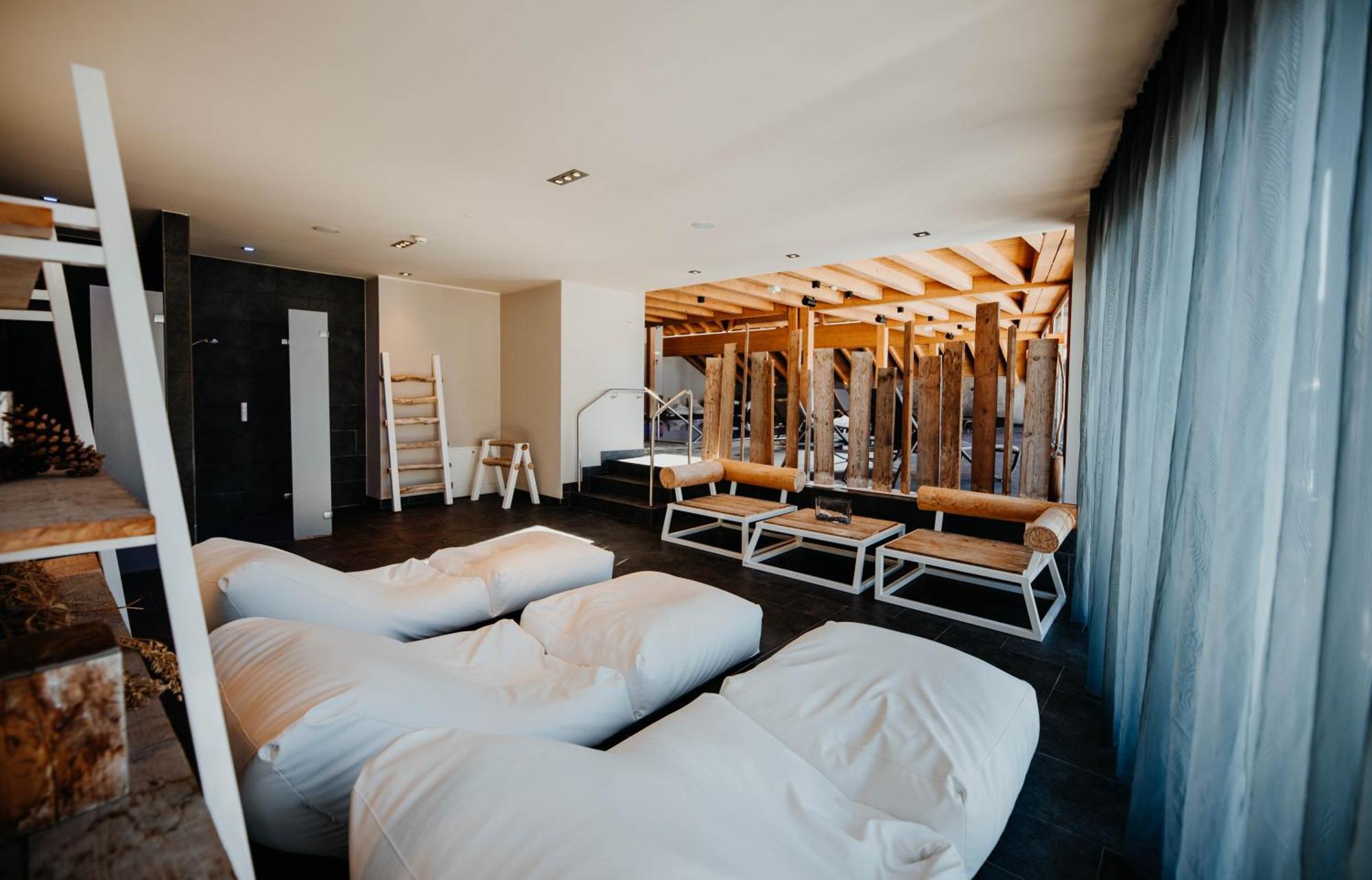 Post Seefeld - Wellnesshotel Tirol Seefeld in Tirol Exterior foto