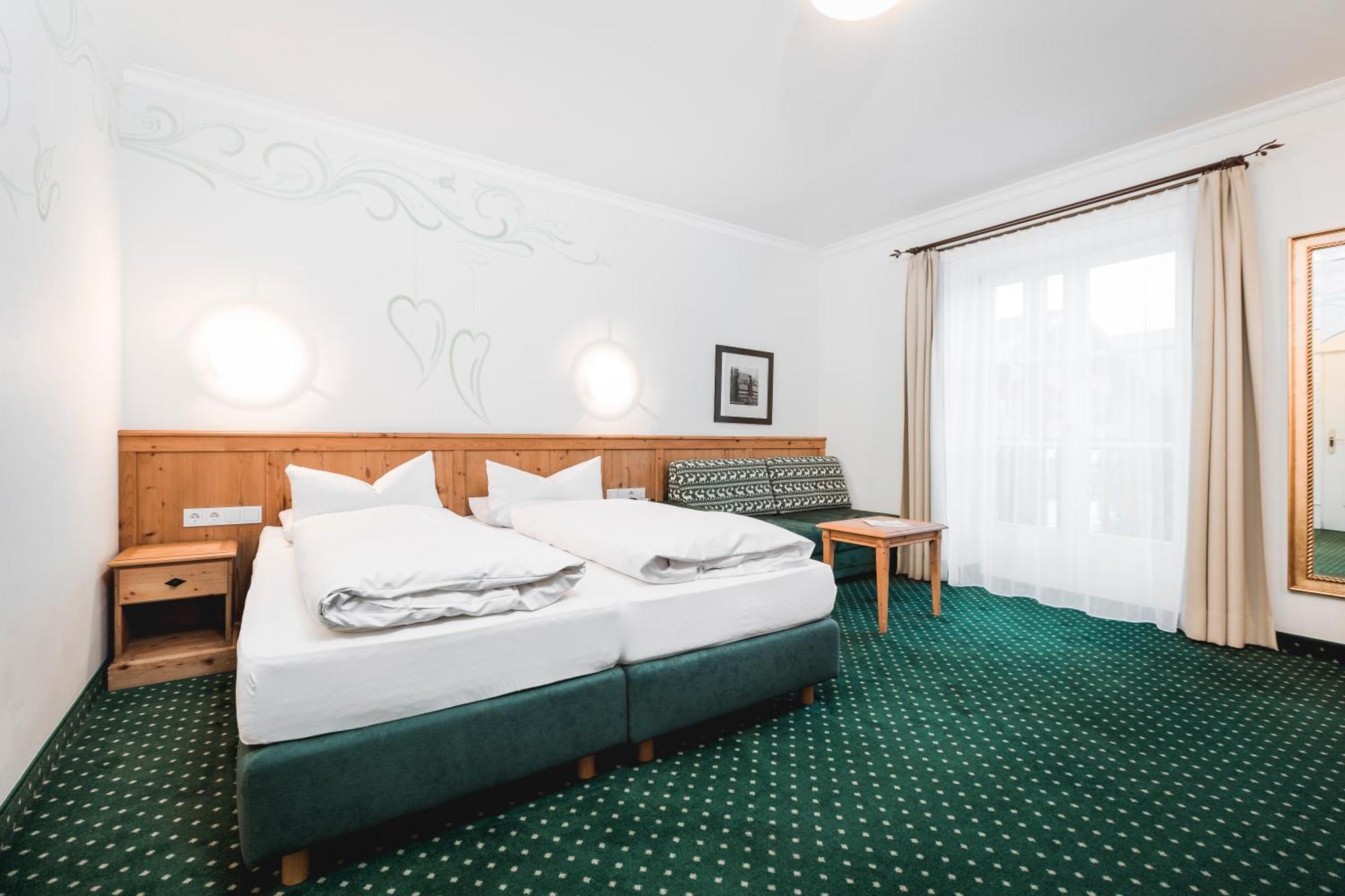Post Seefeld - Wellnesshotel Tirol Seefeld in Tirol Exterior foto